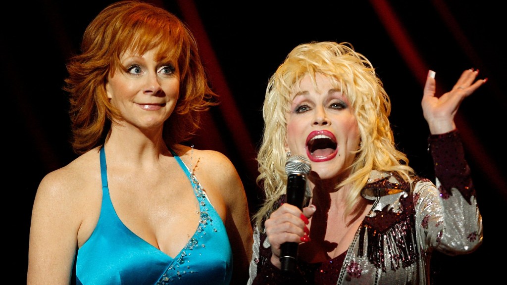 Dolly Parton Surprised Reba McEntire by Turning a Tribute Into an Unforgettable Duet