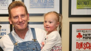Country Star Shares Hopeful Update on Daughter After Hospital Stay