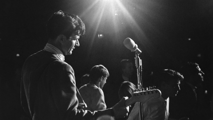 3 Surf Rock Songs From the 1960s You’d Never Skip on the Radio