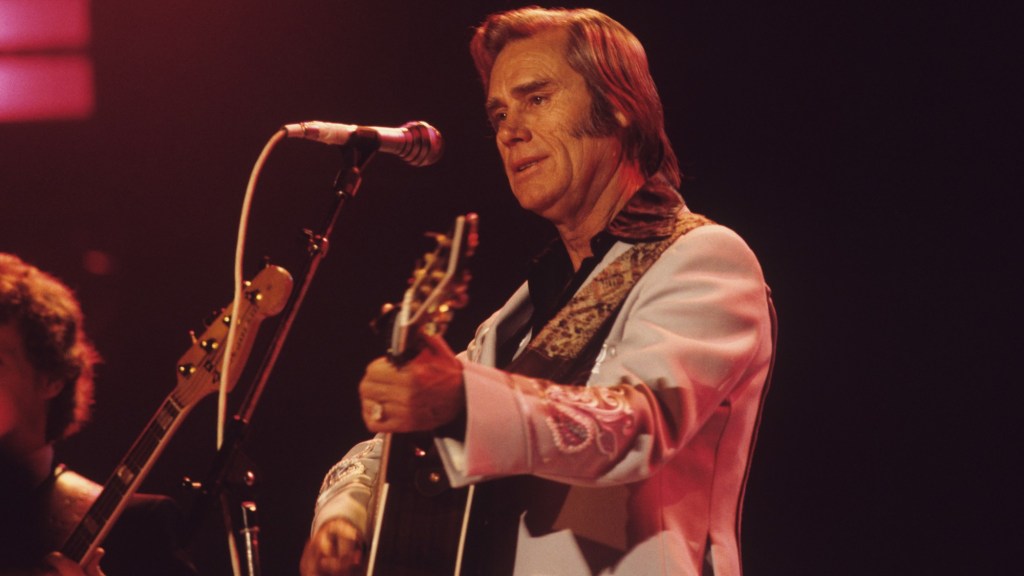 4 George Jones Lyrics That Still Stop Us in Our Tracks