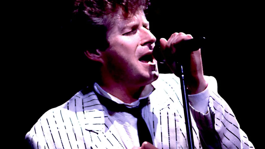 4 Classic Rock Songs That Will Make You Feel Nostalgic for Summers Gone By 4 Classic Rock Songs That Will Make You Feel Nostalgic for Summers Gone By