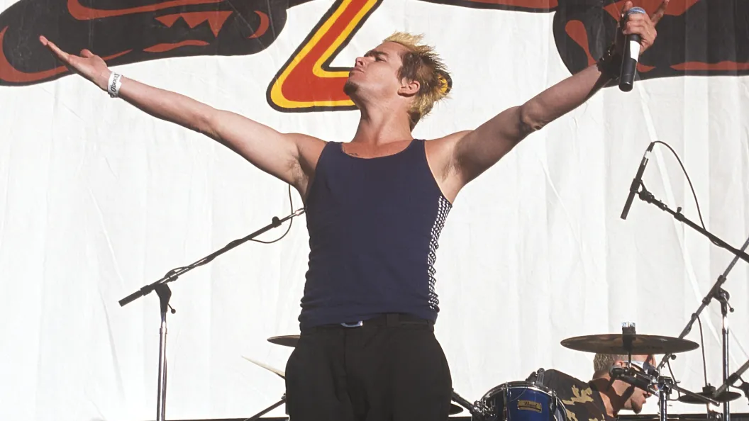 4 Rock Songs From 1997 That Every 90s Kid Can Still Sing Along With Today 4 Rock Songs From 1997 That Every 90s Kid Can Still Sing Along With Today