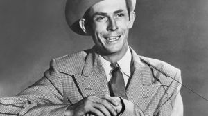 Chet Atkins’ Heartbreaking Description of Hank Williams Gives New Meaning to This Classic Country Track From 1952