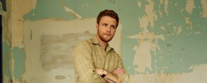 How Grief, Love, Loss and His Father’s Final Messages Shaped Alex Warren’s Album ‘WILDCHILD’ —”My Dad’s Been a Huge Part of My Life”