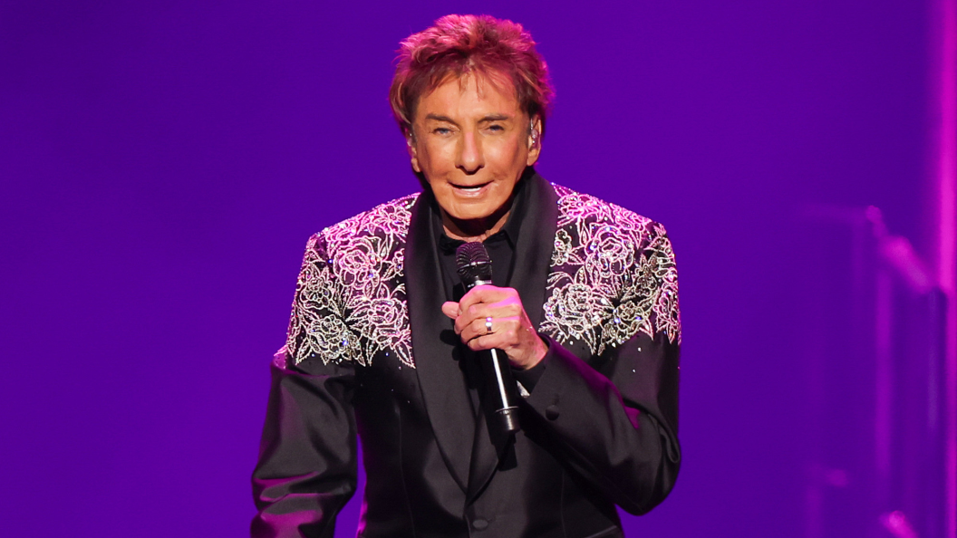 Barry Manilow Delays Lexington Performance Minutes Before Showtime Barry Manilow Delays Lexington Performance Minutes Before Showtime