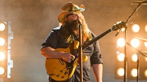 Chris Stapleton Brings Out Zach Top for a Must-See Performance of the Rodney Crowell Classic Waylon Jennings Took to No. 1