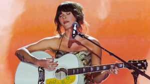 Ella Langley Surprises St. Thomas Beach Bar With Impromptu Bob Marley Performance While on Vacation