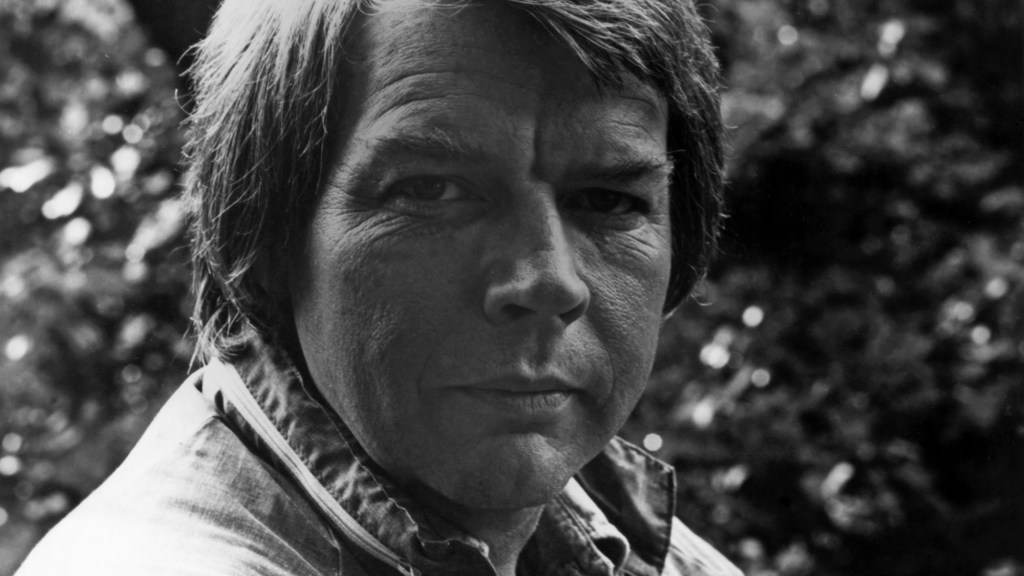 Every Baby Boomer Alive Remembers These 4 Classic Country Jams From 1975