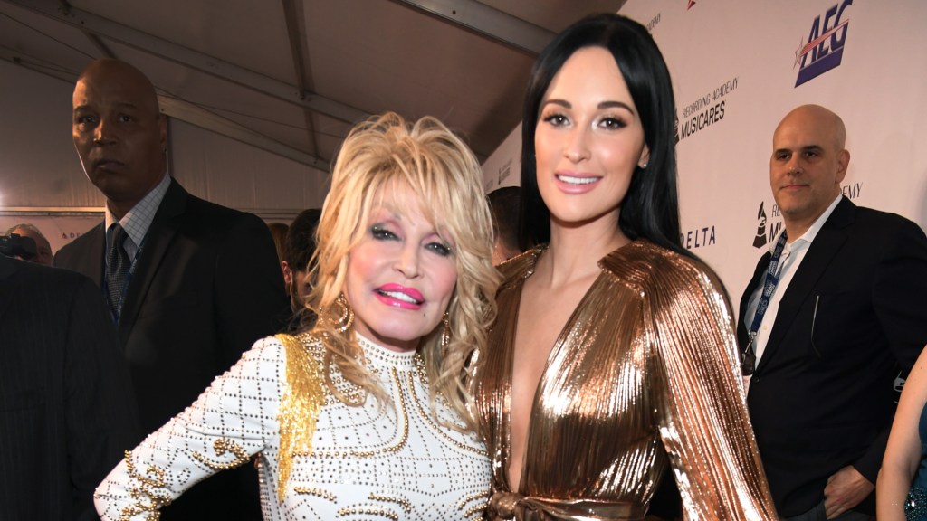 Kacey Musgraves’ Live Rendition of “9 to 5” Is the Dolly Parton Tribute Worth Revisiting