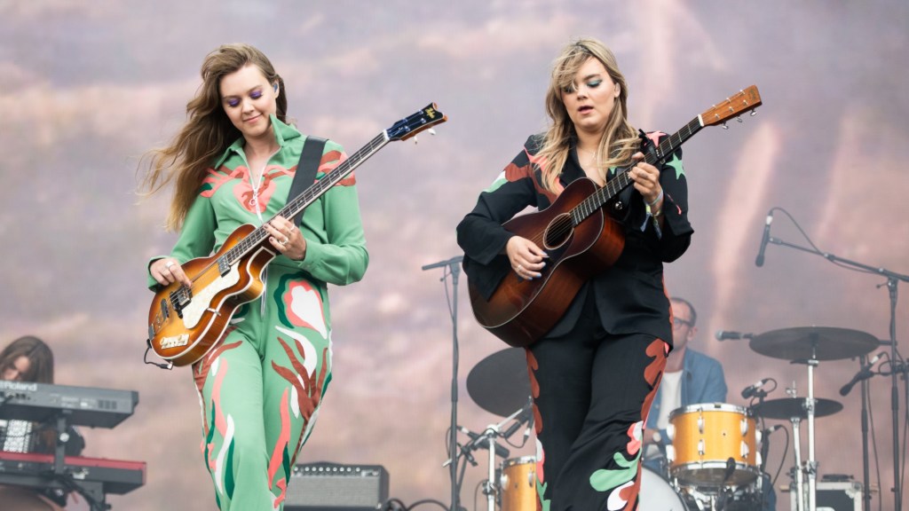 3 Americana Songs From the 2010s You Forgot Were Essential