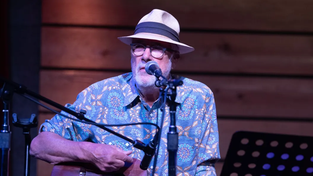 Born 86 Years Ago Today in England, the Songwriter Who Crossed the Ocean To Pen Country Hits for George Strait, Crystal Gayle, and Don Williams Born 86 Years Ago Today in England, the Songwriter Who Crossed the Ocean To Pen Country Hits for George Strait, Crystal Gayle, and Don Williams