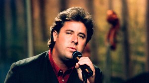 On This Day in 1998, Vince Gill Returned to His Roots With an Album of Pure Country and Emotionally Powerful Songwriting