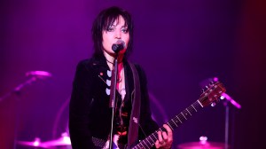Rock & Roll Hall of Famer Cancels Concerts After Suffering Injury and Undergoing Surgery