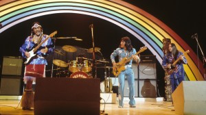 3 Songs From 1974 That Teens Couldn’t Stop Playing in Their First Car