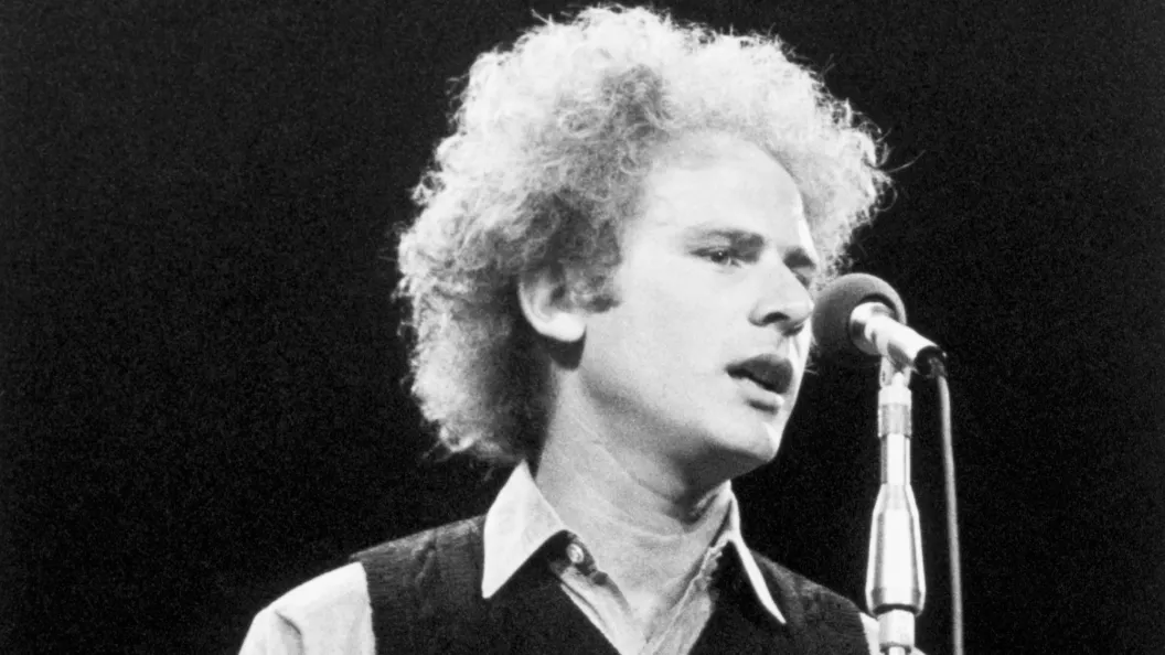 Remember When Art Garfunkel Finally Got Around to His Solo Debut in 1973? Remember When Art Garfunkel Finally Got Around to His Solo Debut in 1973?