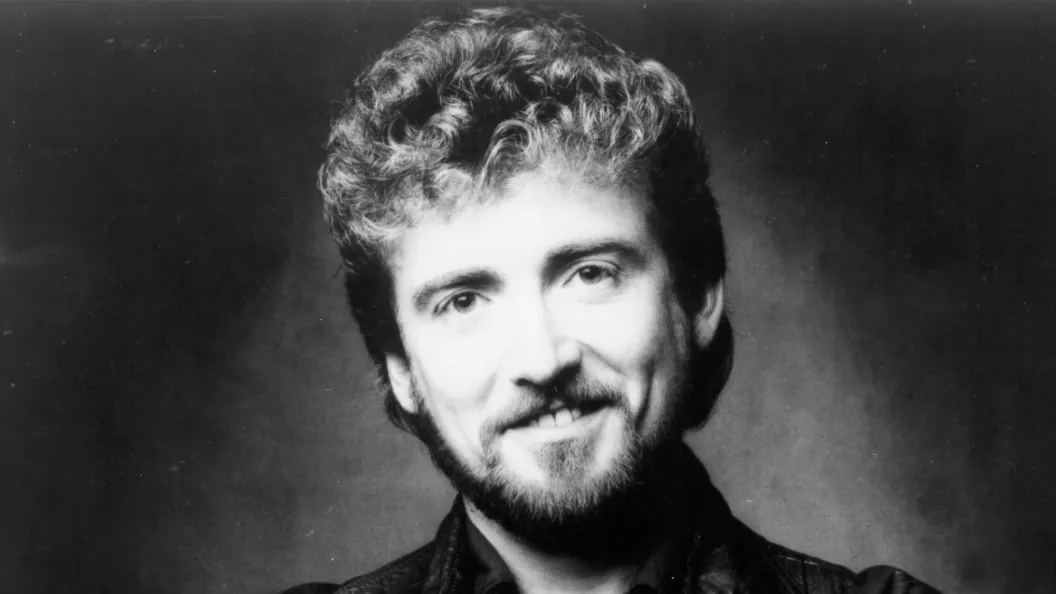 On This Day in 1988, Keith Whitley Was at No. 1 for the First Time With a Song Inspired by a 70s Rom-Com On This Day in 1988, Keith Whitley Was at No. 1 for the First Time With a Song Inspired by a 70s Rom-Com