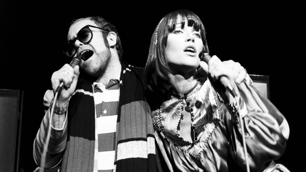 Every Baby Boomer Alive Remembers These 4 Classic Pop Jams From 1976 Every Baby Boomer Alive Remembers These 4 Classic Pop Jams From 1976