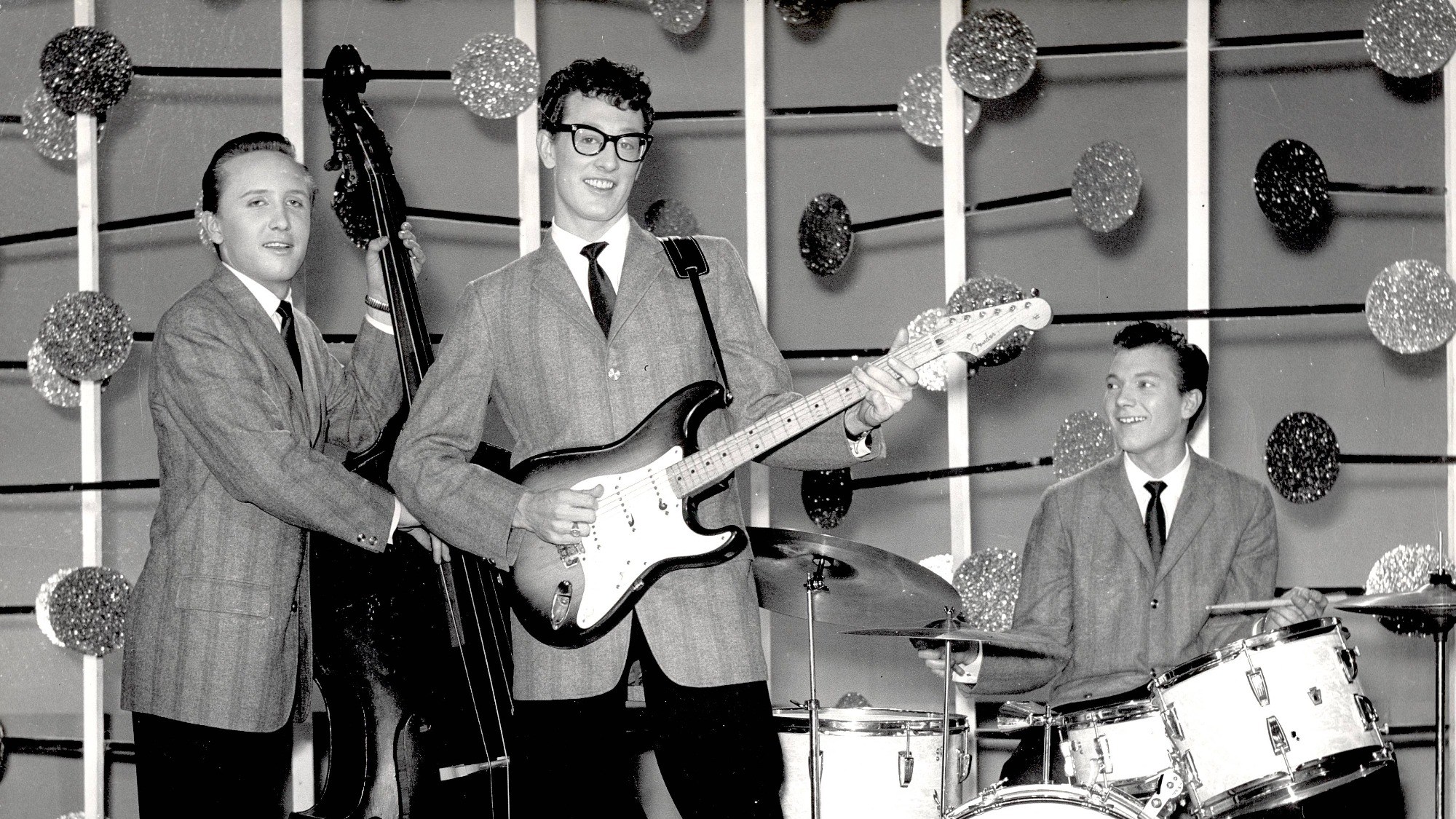 3 Classic Rock Songs From 1959 That Felt Like the Last Night of the 50s