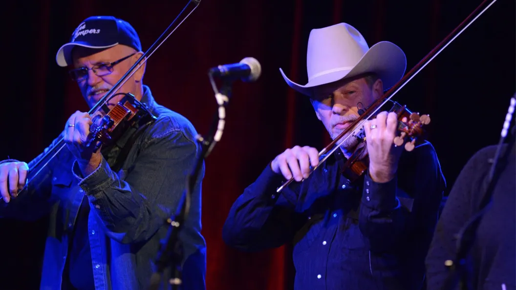 Born 75 Years Ago Today on a Tiny Kentucky Farm, the Renowned Grand Ole Opry Fiddler Who Backed Conway Twitty and Collaborated With Earl Scruggs Born 75 Years Ago Today on a Tiny Kentucky Farm, the Renowned Grand Ole Opry Fiddler Who Backed Conway Twitty and Collaborated With Earl Scruggs