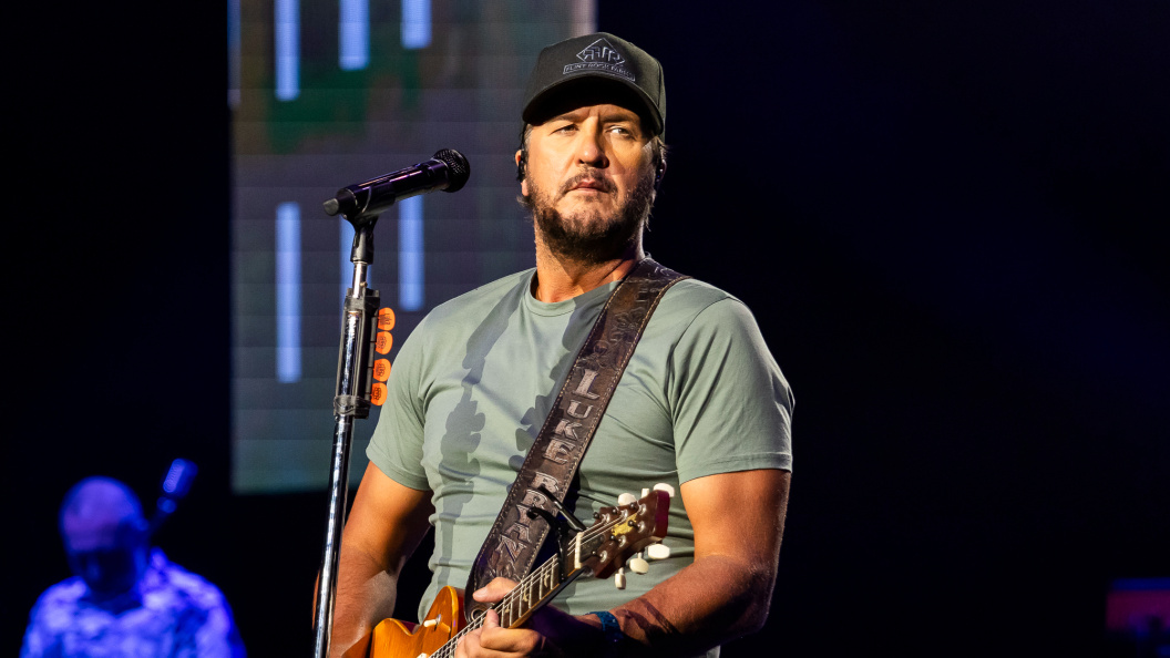 Fan Settles Lawsuit After Luke Bryan Concert Brawl Left Him in a Medically Induced Coma Fan Settles Lawsuit After Luke Bryan Concert Brawl Left Him in a Medically Induced Coma