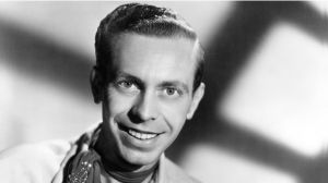 Born 105 Years Ago Today on an Arkansas Farm, the Harmonica-Playing Country Star Who Got His Start With These Grand Ole Opry Brothers