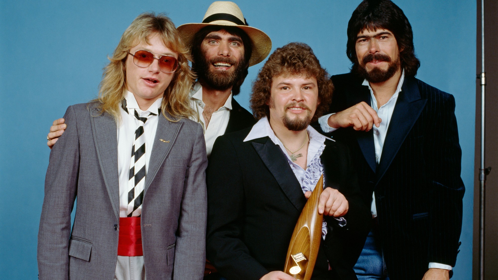 4 Country Songs From 1981 That Every 80s Kid Still Knows Today