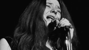 7 Choruses From the 1970s I Can’t Help but Sing Along to Every Time