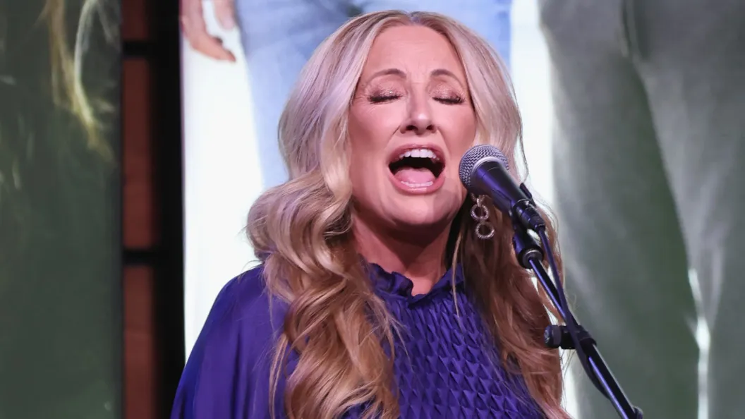 Born 60 Years Ago Today in East Texas, the Beauty Queen Turned Country Star Whose Signature Hit Soundtracked Early 2000s Proms and Graduations Born 60 Years Ago Today in East Texas, the Beauty Queen Turned Country Star Whose Signature Hit Soundtracked Early 2000s Proms and Graduations