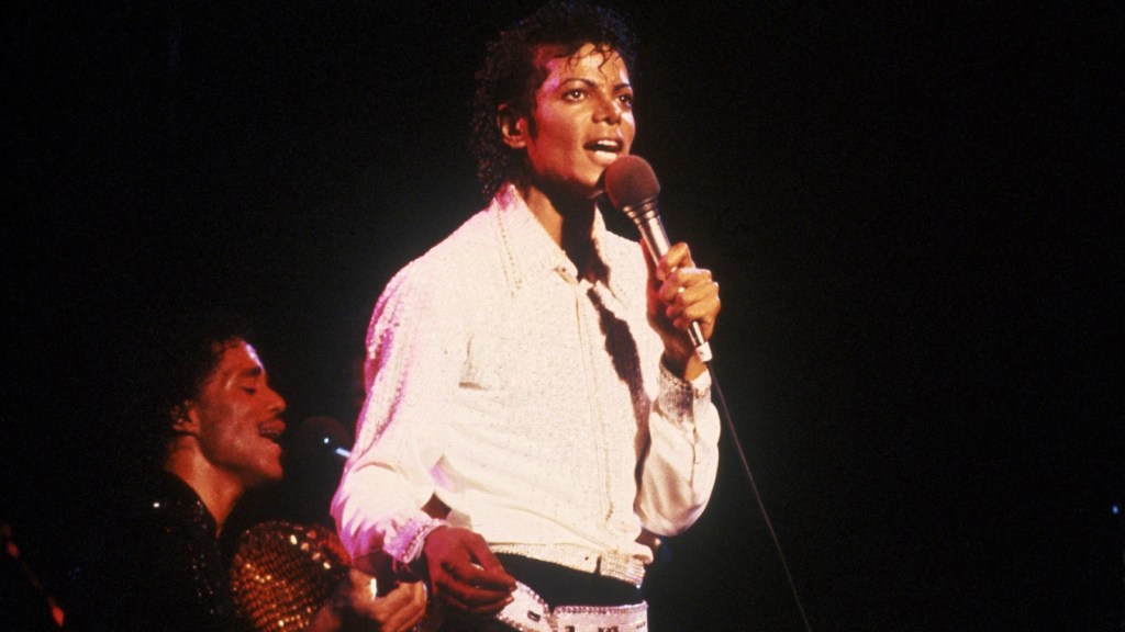 3 Songs by Michael Jackson That Still Make Me Want To Dance Today