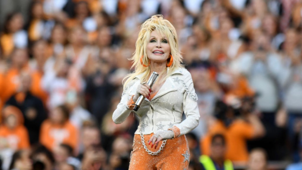 Morgan Wallen Is Out, Dolly Parton Is In: Tennessee To Debut New 4th-Quarter Tradition at Neyland Stadium