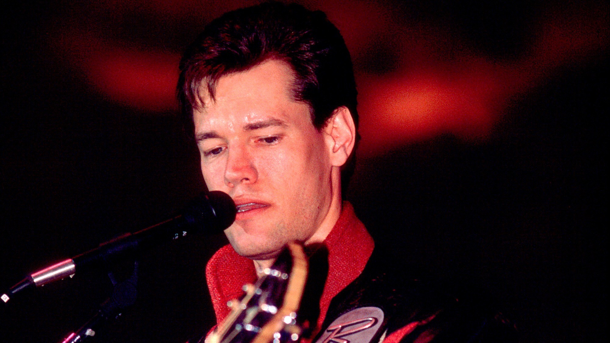 40 Years Ago Today, Randy Travis Was at No. 1 With the Album That Set the Stage for Garth Brooks, Alan Jackson, and the 90s Country Boom