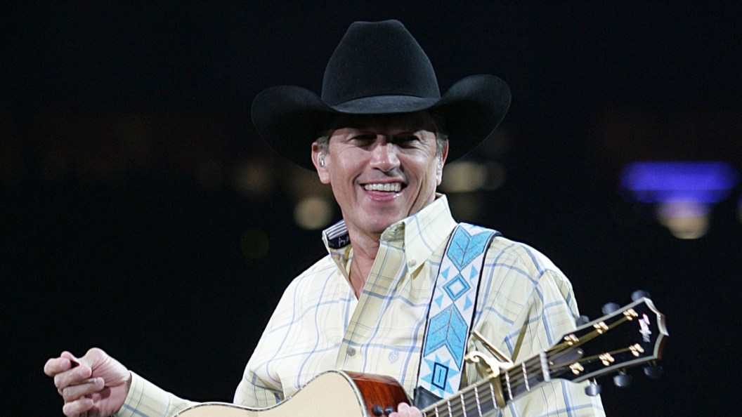 On This Day in 2006, George Strait Broke Conway Twitty’s Longstanding Record To Solidify His Place as the King of Country Music On This Day in 2006, George Strait Broke Conway Twitty’s Longstanding Record To Solidify His Place as the King of Country Music