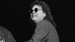 On This Day in 1981, Ronnie Milsap Was at No. 1 With a Major Crossover Hit That Was Almost Recorded by Alabama