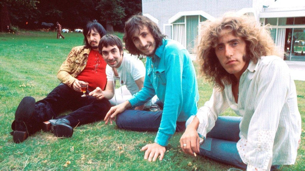 No 70s Kid Alive Could Forget These 3 Classic Rock Songs From 1971