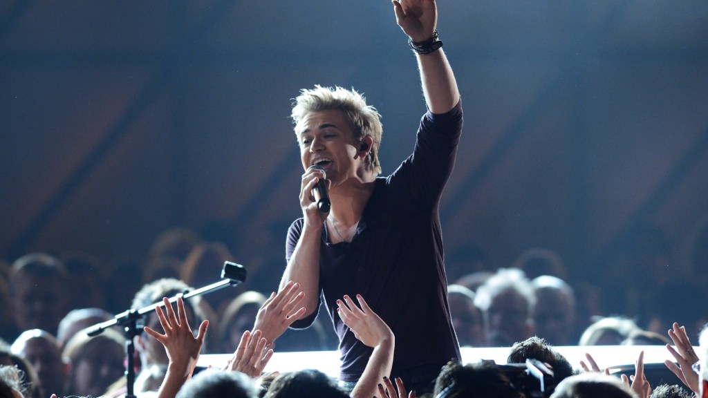 Born 35 Years Ago Today in Louisiana, the Country Prodigy Who Made Music History Weeks After His 21st Birthday