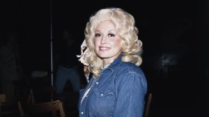 4 Times Dolly Parton Proved She Was One of America’s Greatest Country Songwriters