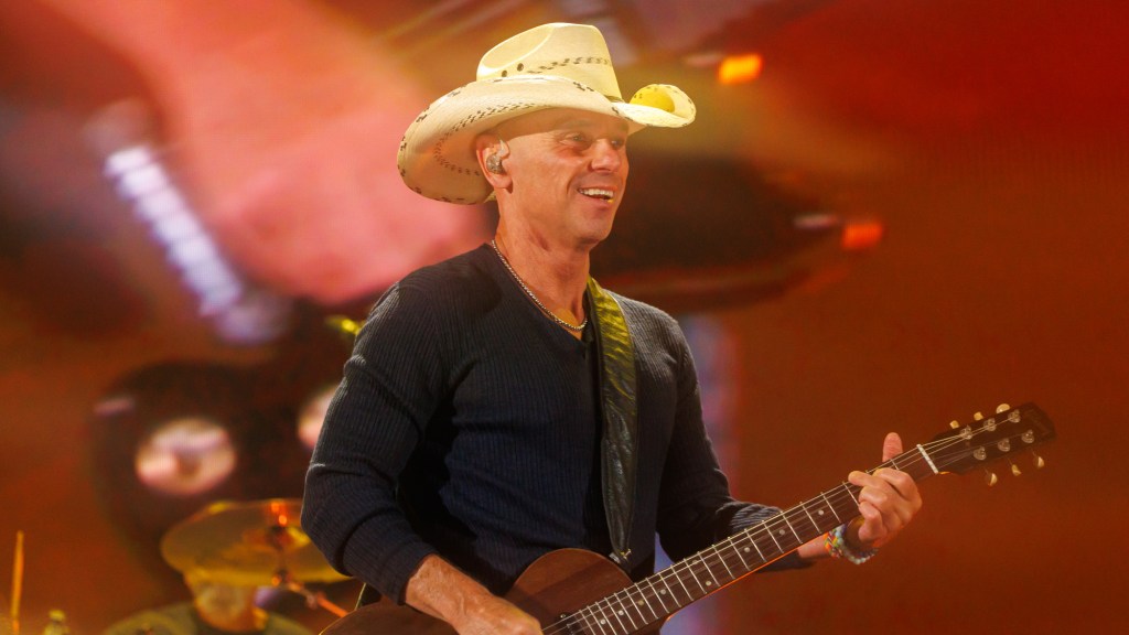 Kenny Chesney Is Gearing Up to Beat a Record Long-Held by Tim McGraw