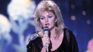 On This Day in 1983, Bonnie Tyler Made History With a Vampiric Love Song That Almost Went to Meat Loaf