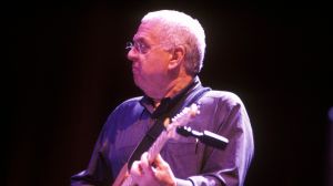7 Years Ago Today, We Said Goodbye to the Muscle Shoals Rhythm Architect Who Backed Aretha Franklin, Paul Simon, and Lynyrd Skynyrd