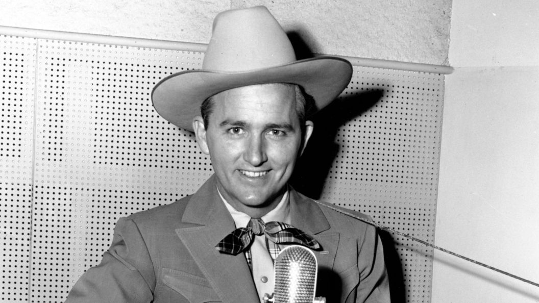 44 Years Ago Today, Country Music Said Goodbye to One of Its Last Surviving “Singing Cowboys” Turned Comic Book Star 44 Years Ago Today, Country Music Said Goodbye to One of Its Last Surviving “Singing Cowboys” Turned Comic Book Star