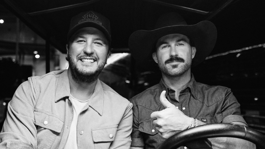 Luke Bryan Addresses Riley Green’s Connection to “Fish Hunt Golf Drink” After Fan Backlash