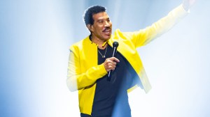 Lionel Richie Remains Hospitalized After Health Scare Prompts Cardiac Testing