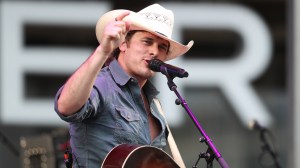 Country Singer Reveals Sobriety Milestone Months After Stepping Away From Touring: “That Ol’ Ego Had To Be Put in Check”