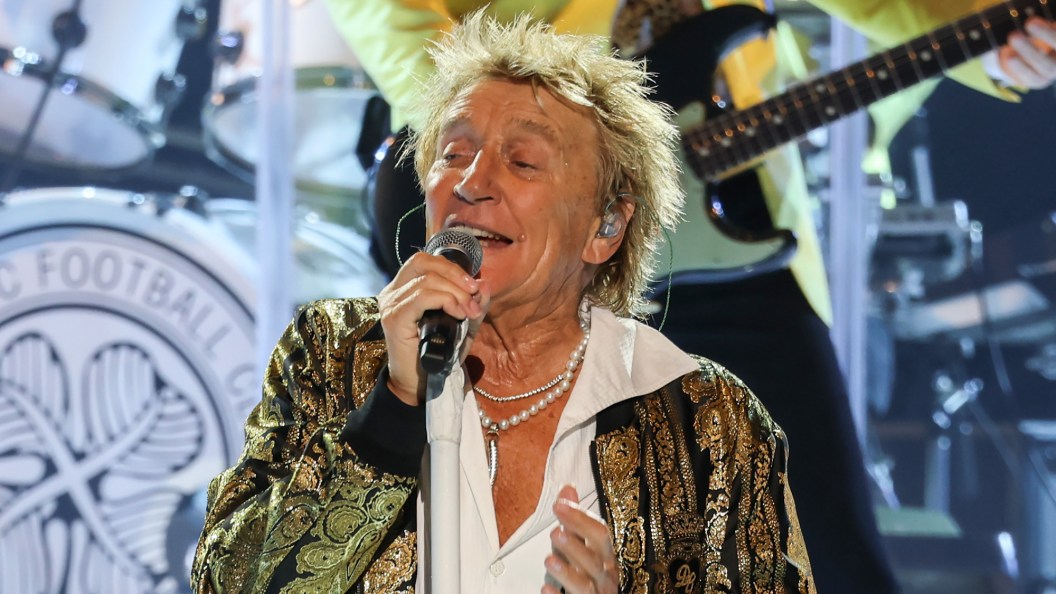 “The Final Encore Will Most Definitely Be My Last”: Rod Stewart Announces the End of His Touring Career After Six Decades “The Final Encore Will Most Definitely Be My Last”: Rod Stewart Announces the End of His Touring Career After Six Decades