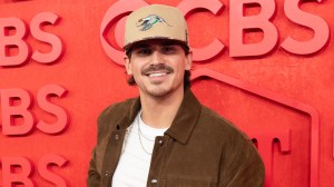 Tucker Wetmore Reaches Back to the 80s With a Stunning Cover of Journey’s Signature Power Ballad