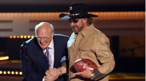 3 Country Singers You Probably Didn’t Know Played in the NFL