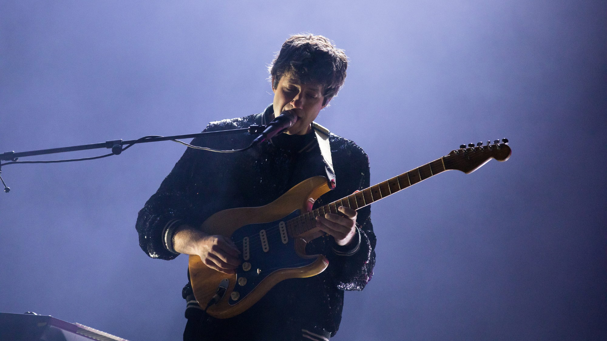 3 Legendary Tracks That Sound Like Driving on an Empty Highway at Midnight