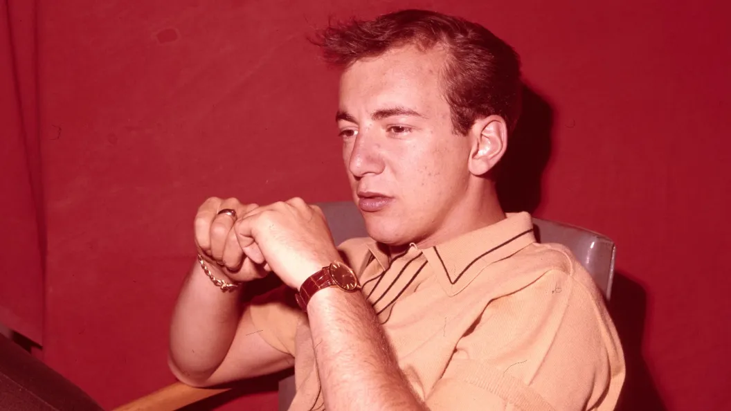 3 Top 40 Hits From 1960 That Every 60s Kid Still Knows by Heart Today 3 Top 40 Hits From 1960 That Every 60s Kid Still Knows by Heart Today
