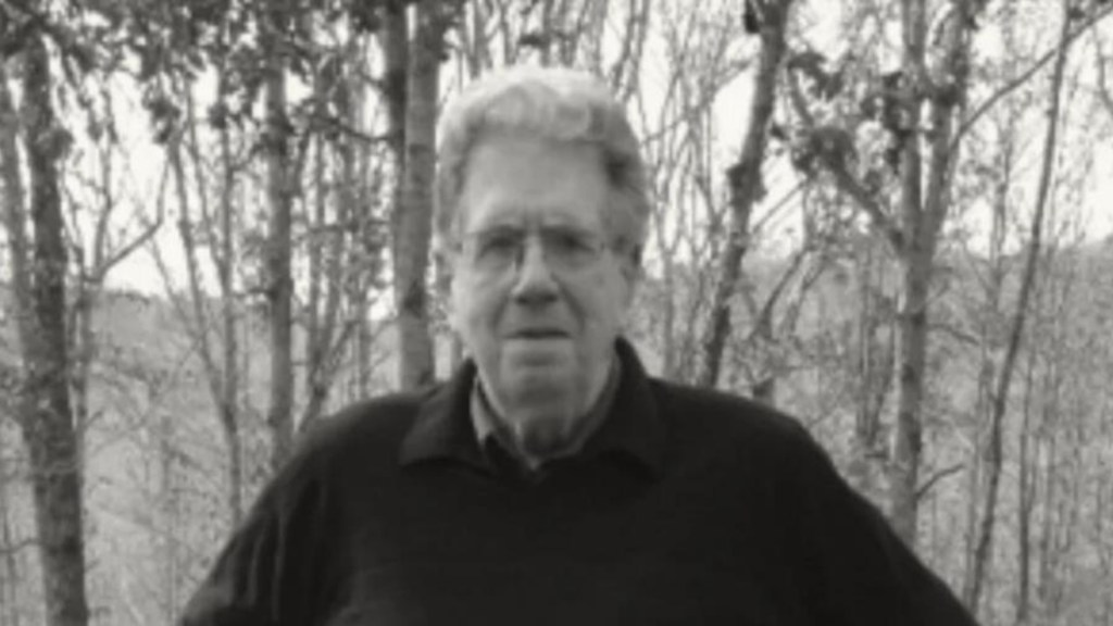 Legendary Country Music Journalist Edward Morris Dies at 90