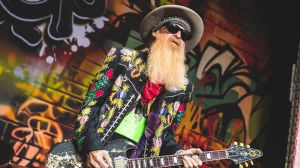 ZZ Top’s Billy Gibbons Recalls the Blunt Text He Received After His Bandmate’s Death From a Fellow Rock Star